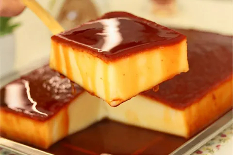 Pudim de padaria tradicional: delicioso e feito com poucos i