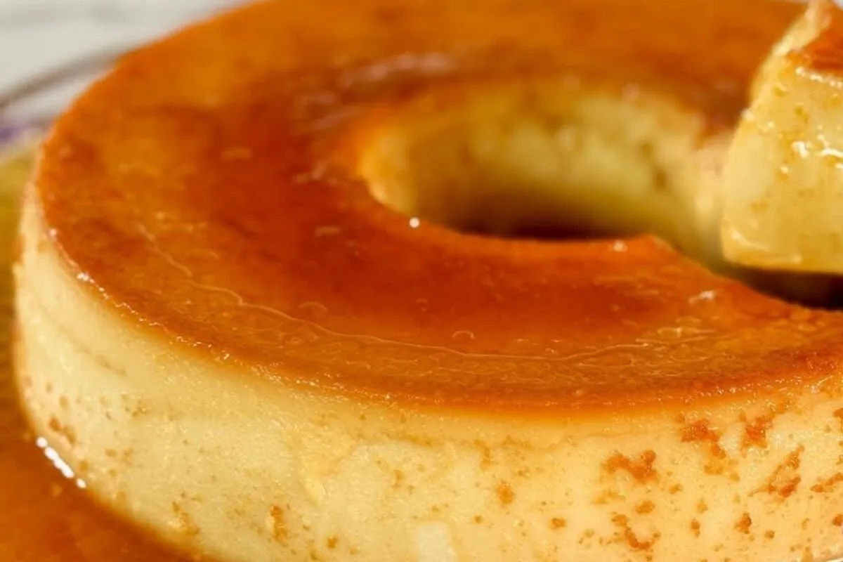 Pudim de pão de padaria: super cremoso e sem leite condensad