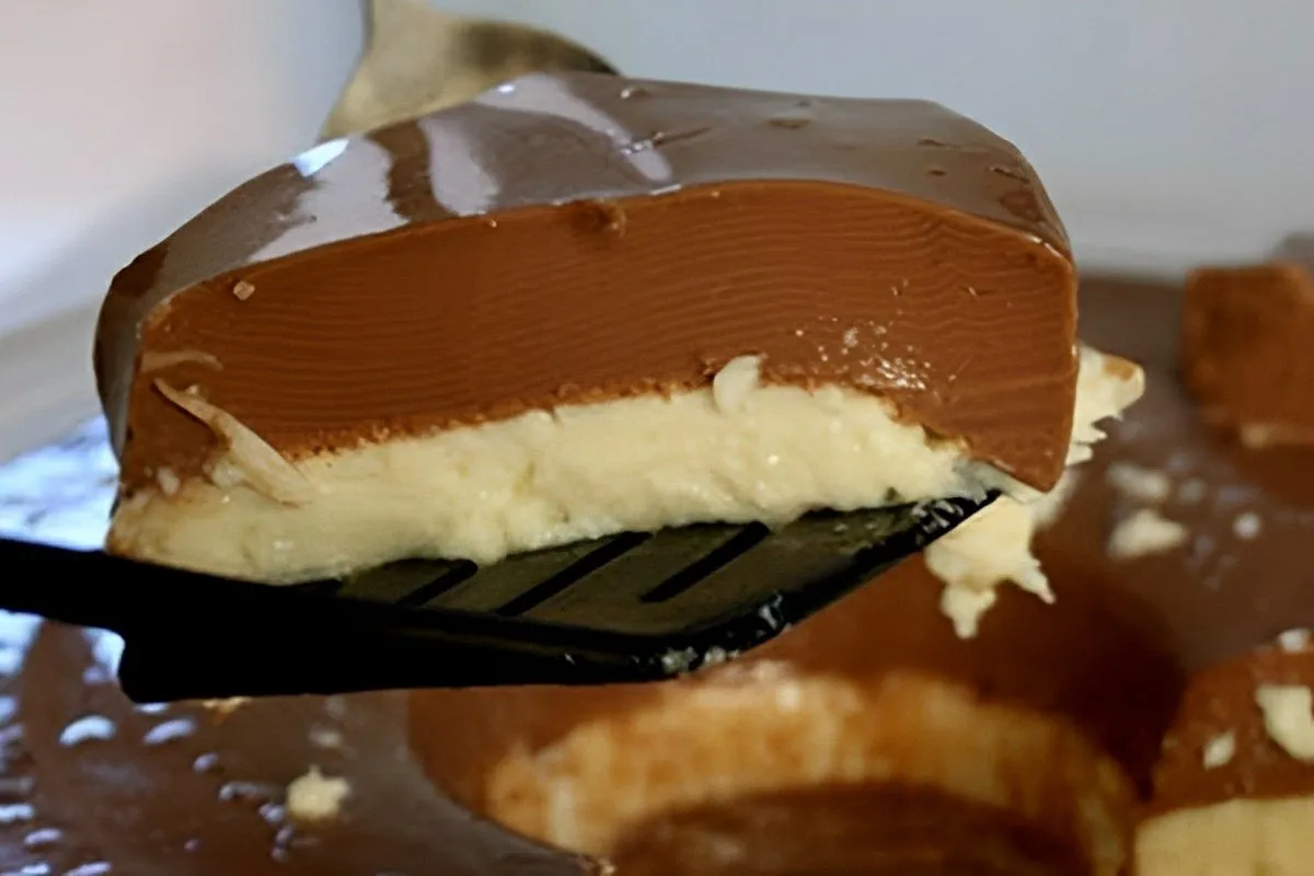 Pudim prestígio de chocolate com coco uma delícia simples e