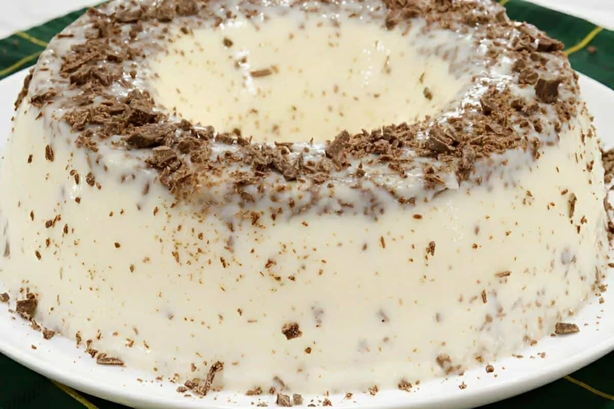 Pudim prestígio de liquidificador perfeito para o natal sua