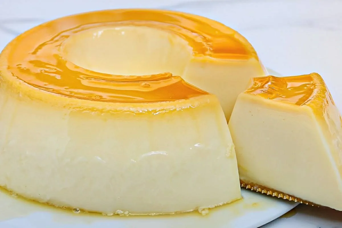 Pudim que não vai ao forno simples e prático é só bater todo