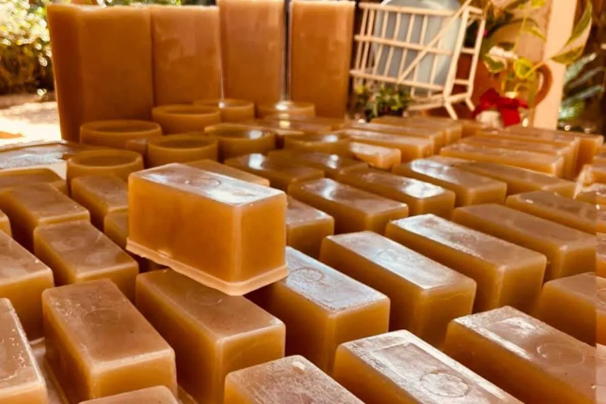 Quando você aprender a fazer sabão na caixinha de leite vai