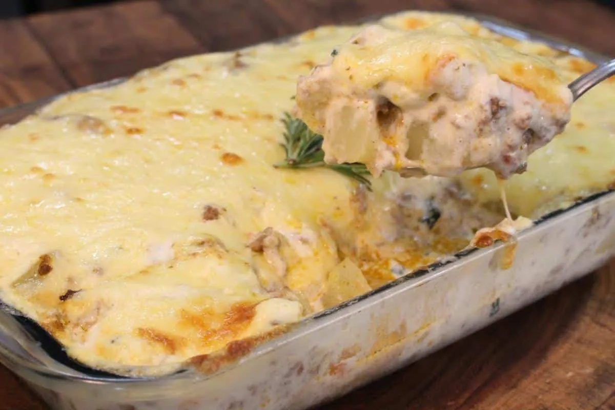 Quando você experimentar essa batata na travessa não vai que