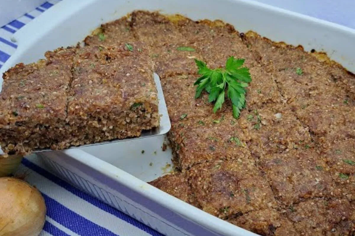 Quibe de forno é só misturar os ingrediente e levar para ass