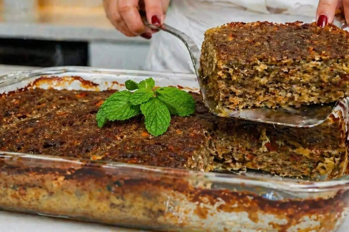 Quibe de forno recheado com requeijão, que fica incrivelment