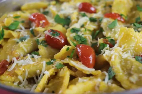 Ravioli especial: receita rápida e deliciosa, pronta em meno