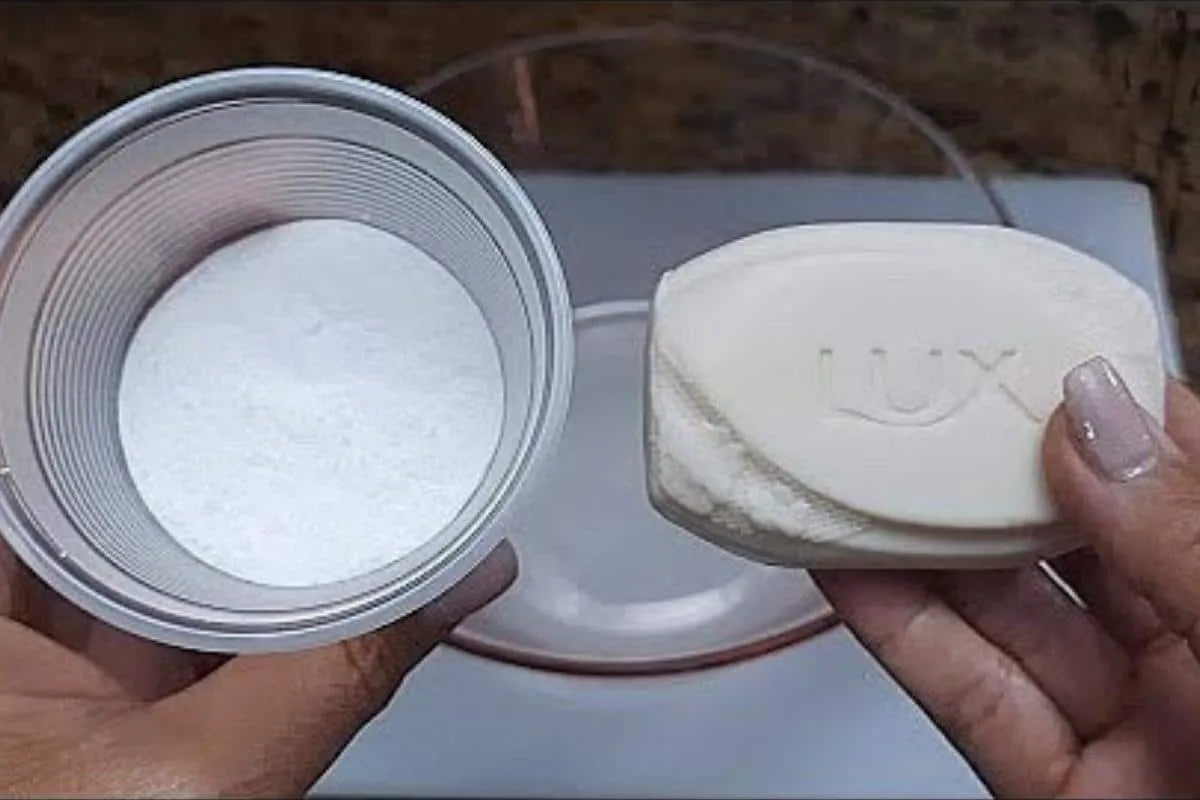 Receita caseira de sabão perfumado para lavar roupa que espu