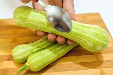 Receita de abobrinha fácil e deliciosa feita na frigideira, 