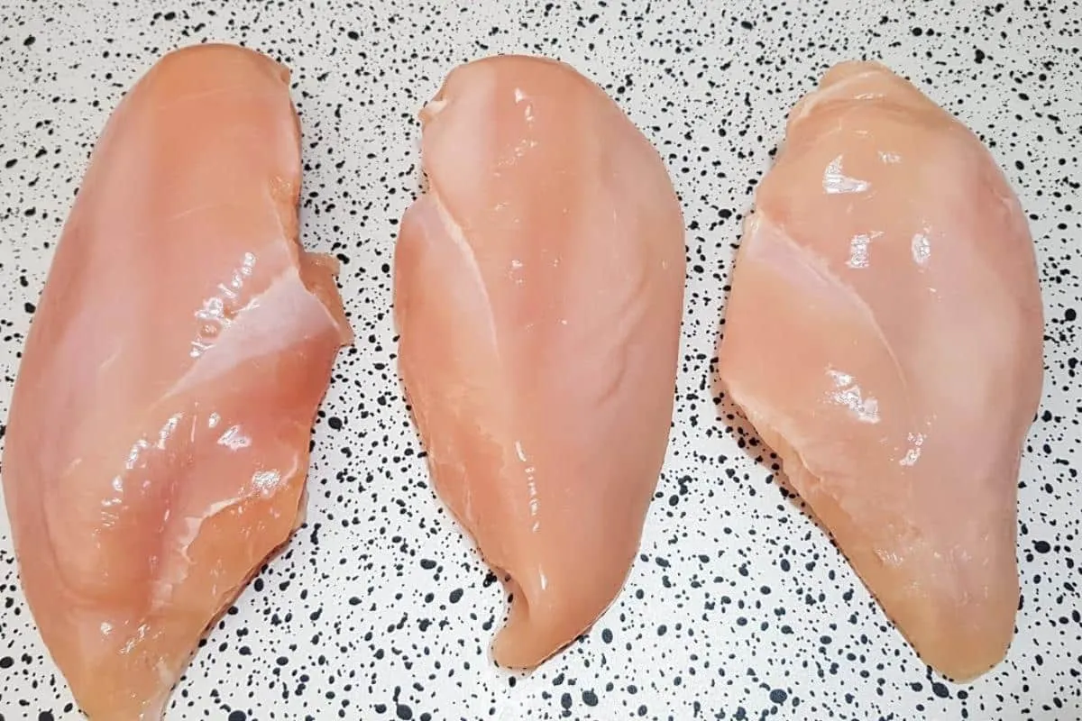 Receita de almoço rápido e fácil usando peito de frango
