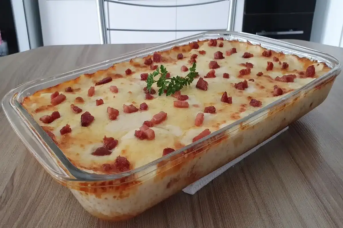 Receita de batata gratinada para o almoço que fica maravilho