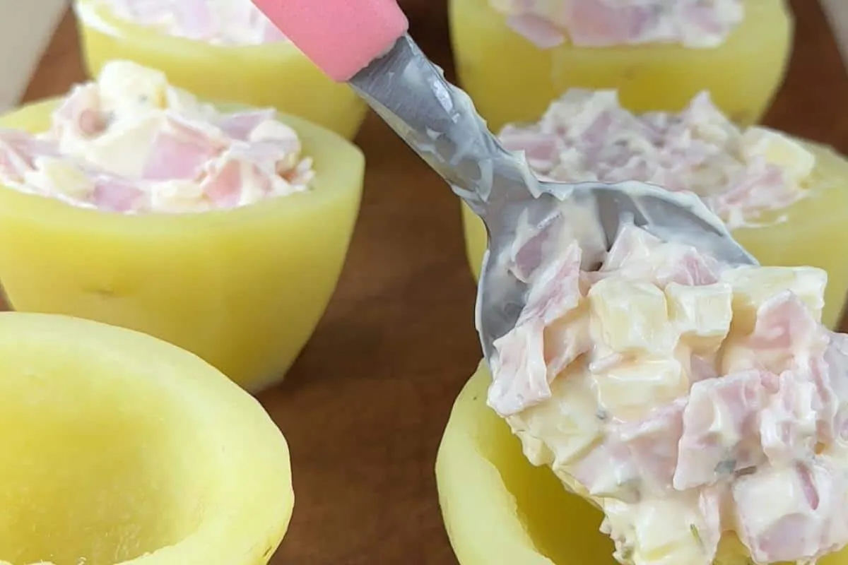 Receita de batata recheada bem fácil de preparar para o seu