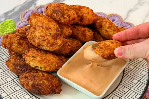Receita de bolinho de arroz recheado que é gostoso demais pa