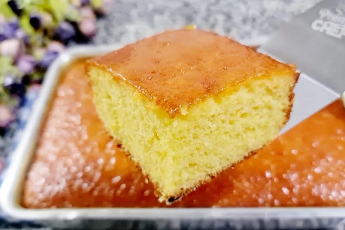 Receita de bolo de fubá com laranja fofinho e molhadinho par