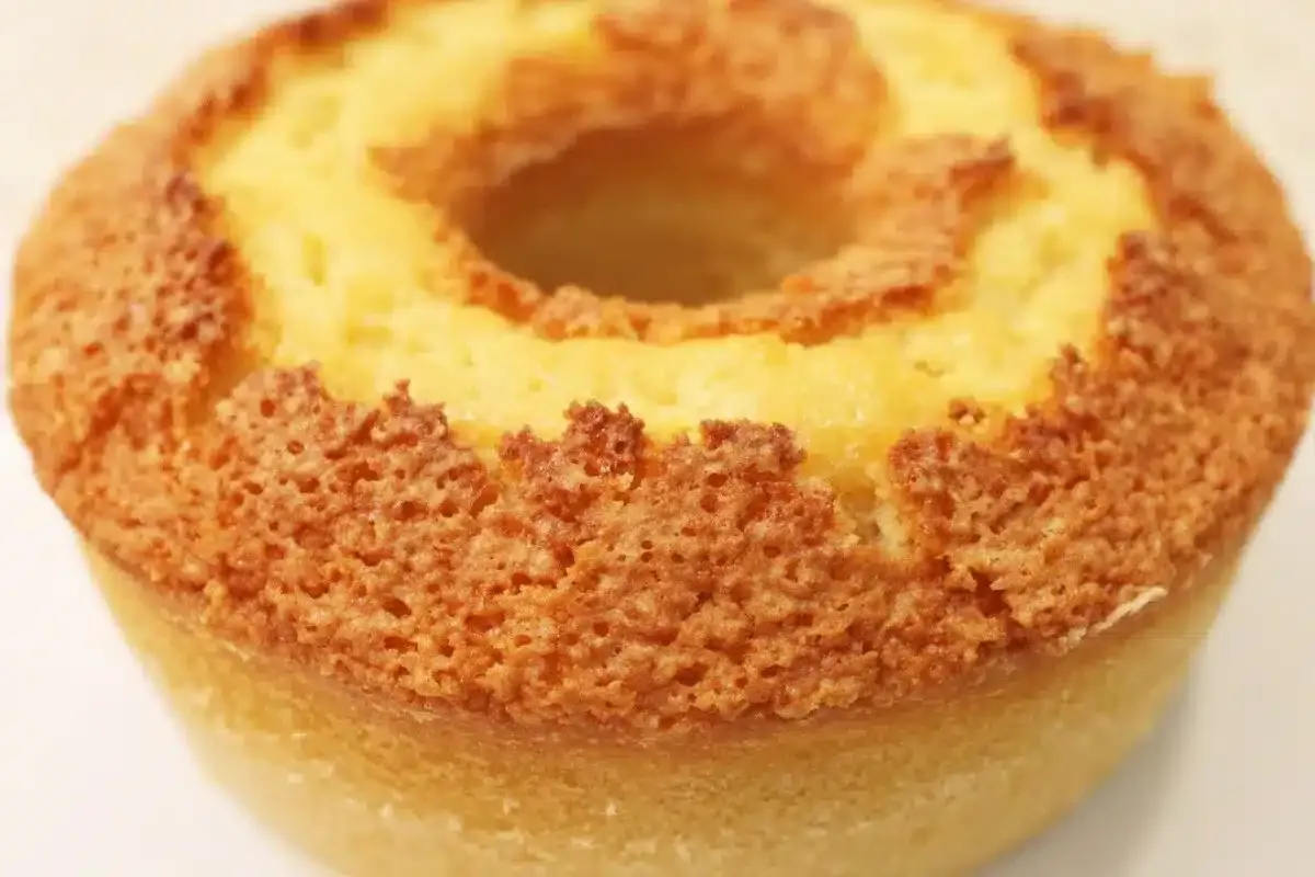 Receita de bolo de tapioca fofinho e macio para querer todo