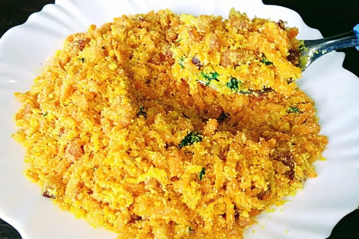 Receita de farofa de cenoura com bacon crocante e bem temper