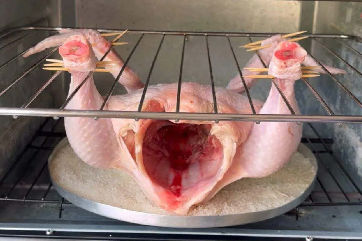 Receita de frango assado que está fazendo o maior sucesso na