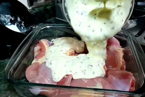 Receita de frango com creme de cebola que faço toda semana d