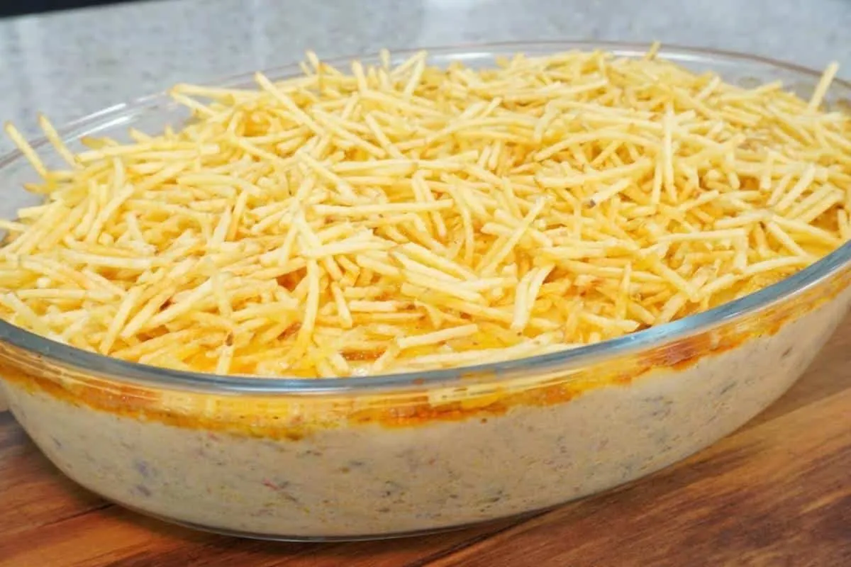 Receita de fricassê ​​cremoso e saboroso para servir no almo