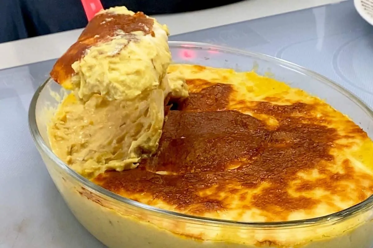 Receita de fricassê de frango super cremoso e fácil para seu