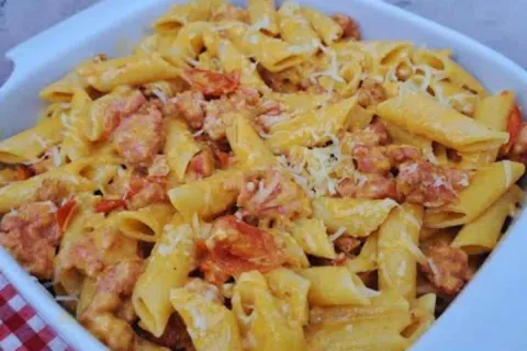 Receita de macarrão cremoso para você fazer rapidinho sem pe