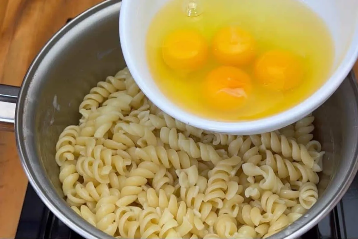 Receita de macarrão delicioso que tá todo mundo louco queren