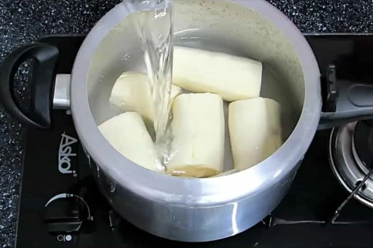 Receita de mandioca gratinada que deixa todo mundo querendo