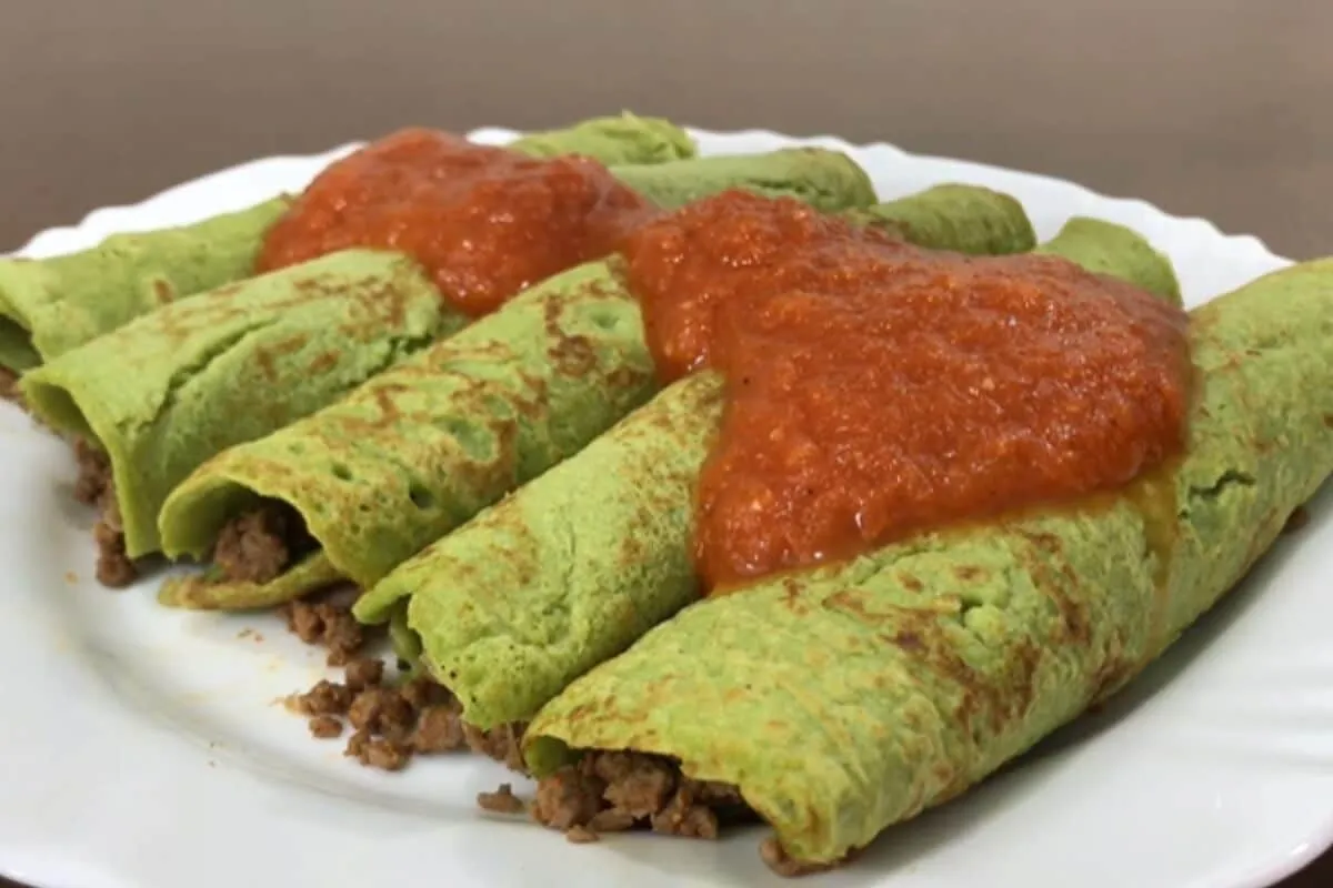 Receita de panqueca saudável e nutritiva para servir em um a