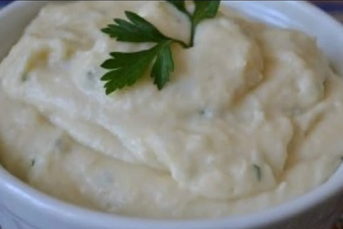 Receita de purê de macaxeira para você inovar no seu almoço