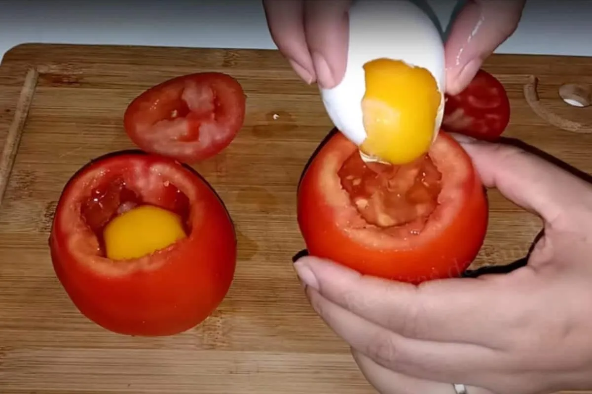 Receita de tomate recheado que vai ser uma novidade delicios