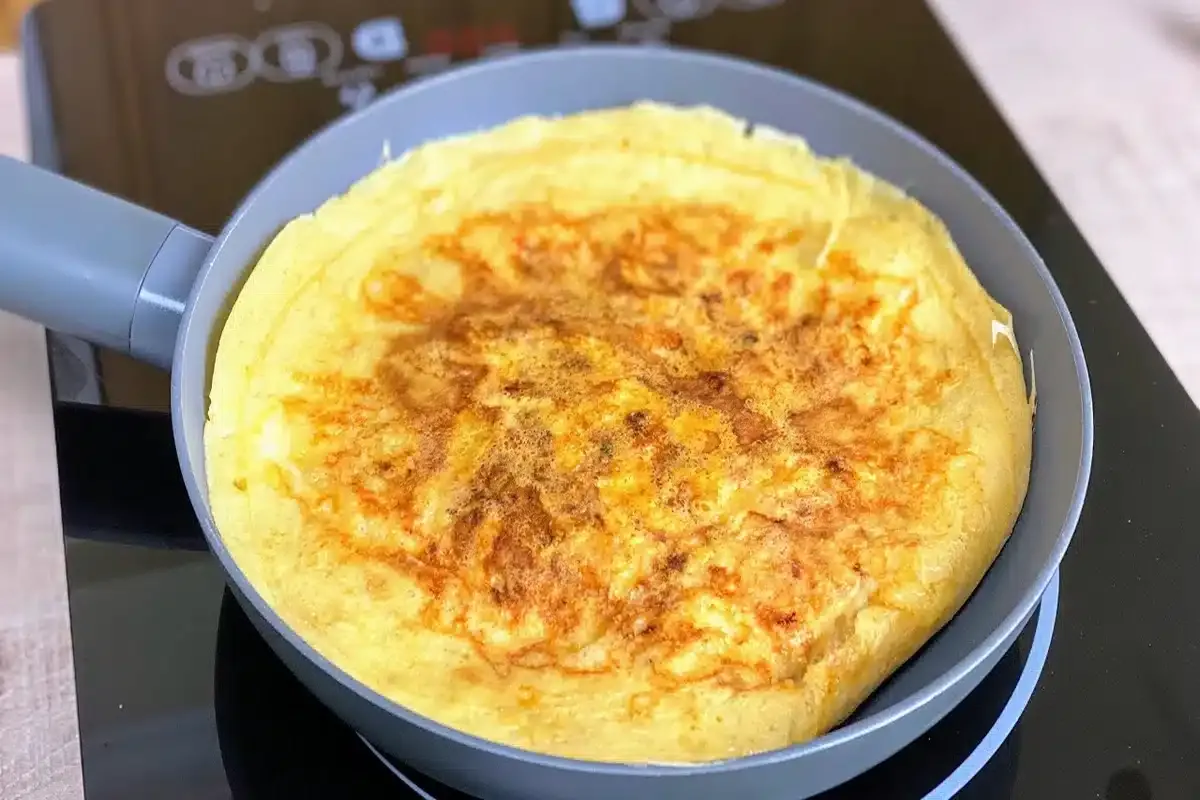 Receita Fit: omelete de aveia leve e saboroso para você come