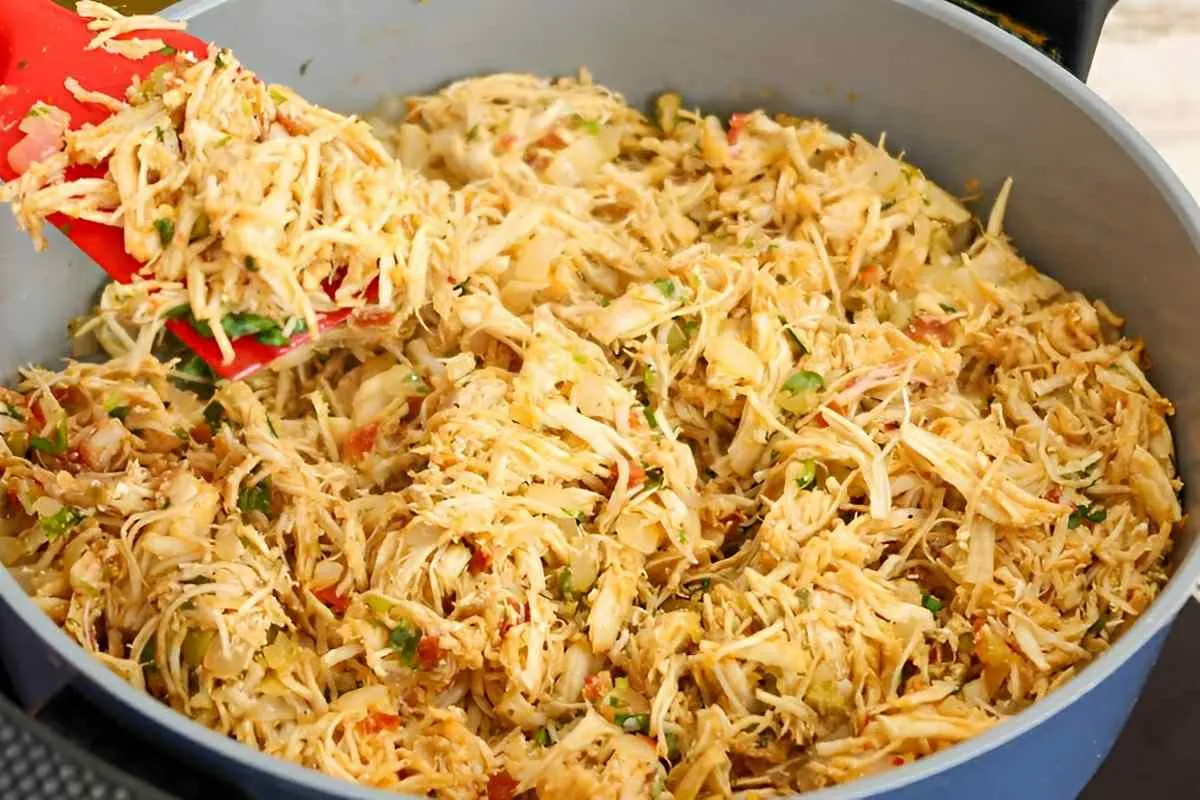 Recheio de frango para salgados e tortas: muito molhadinho s