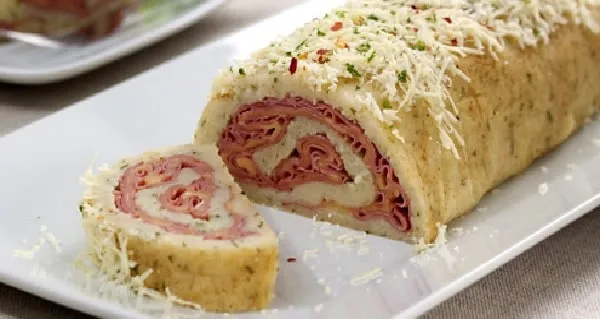 Rocambole Salgado (Sem Farinha)