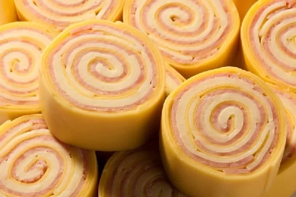 Rondelli de Queijo e Presunto