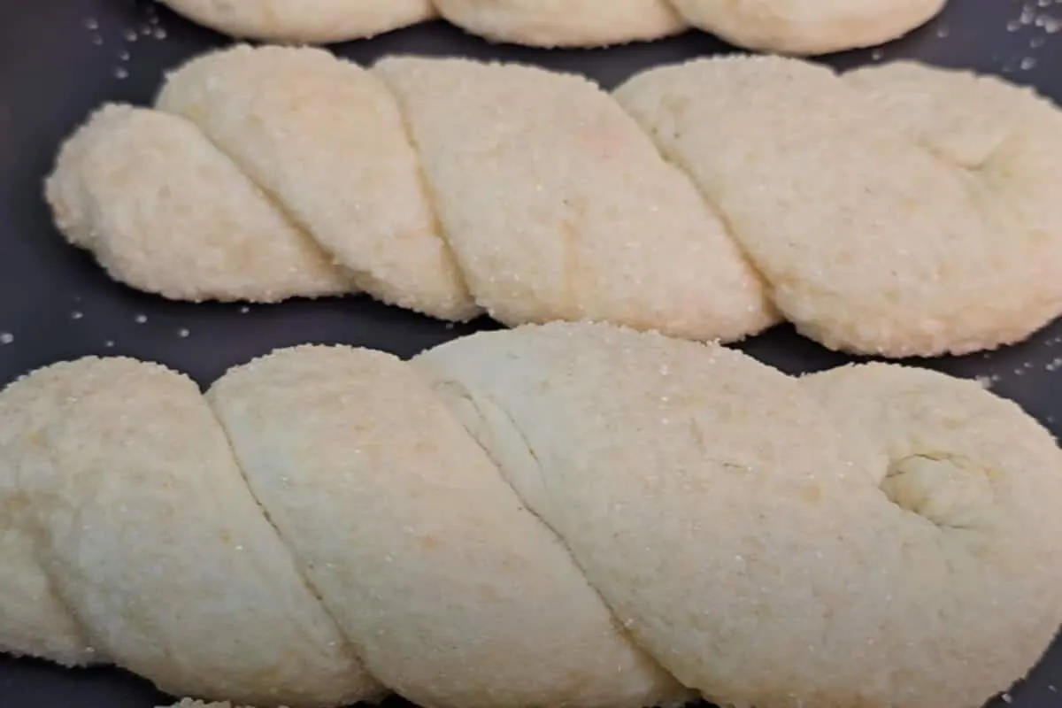 Rosca de nata com poucos ingredientes, igual receita de vó