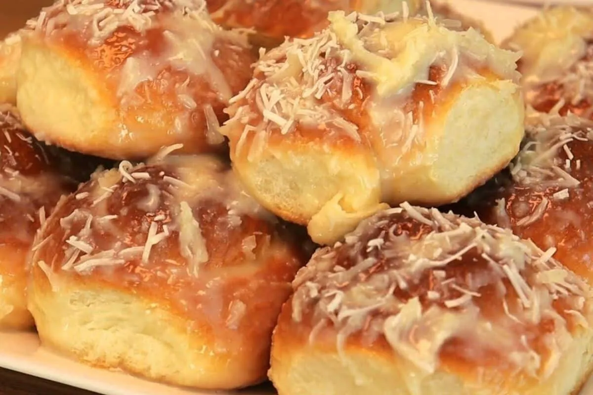 Rosquinha caseira de coco com massa leve e perfeita para o c