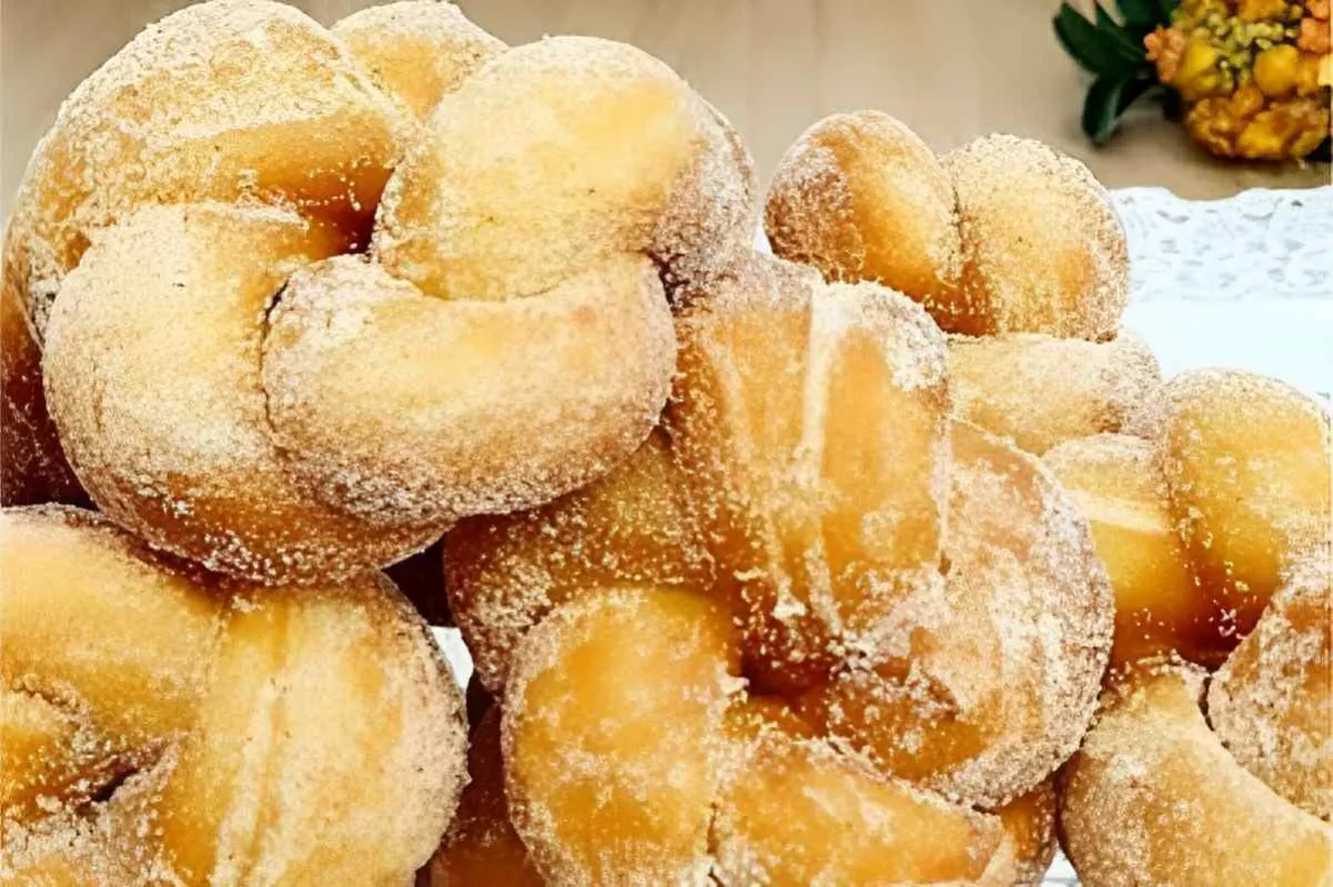 Rosquinha caseira fofinha e feita com poucos ingredientes pe