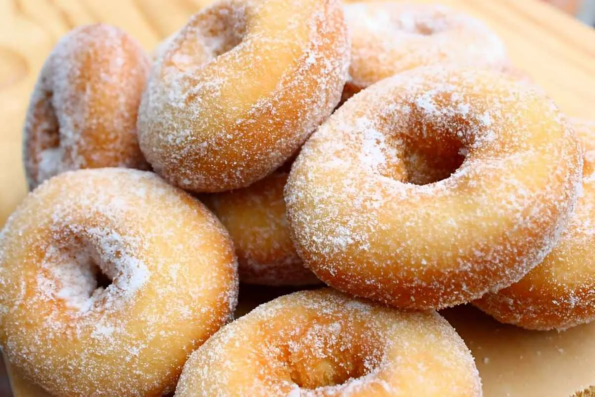Rosquinha de padaria simples e deliciosa para fazer em casa