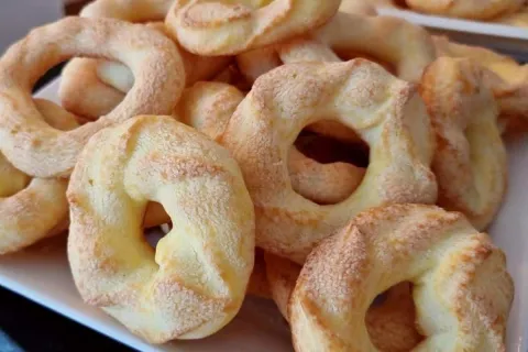 Rosquinha doce da vovó com gosto de infância bem fácil de fa