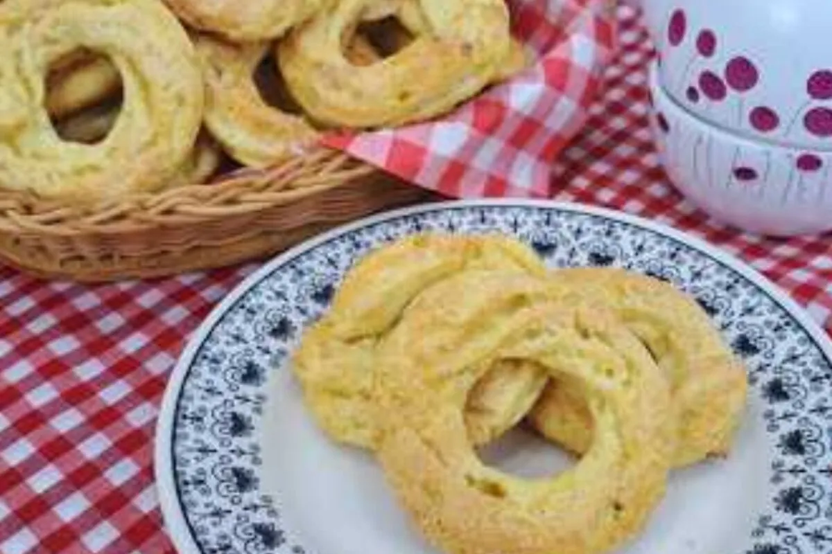 Rosquinha Santa Clara assada no forno e perfeita para o café