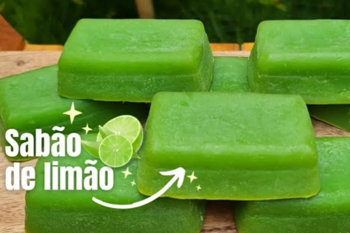 Sabão caseiro de limão: você não vai querer comprar sabão no
