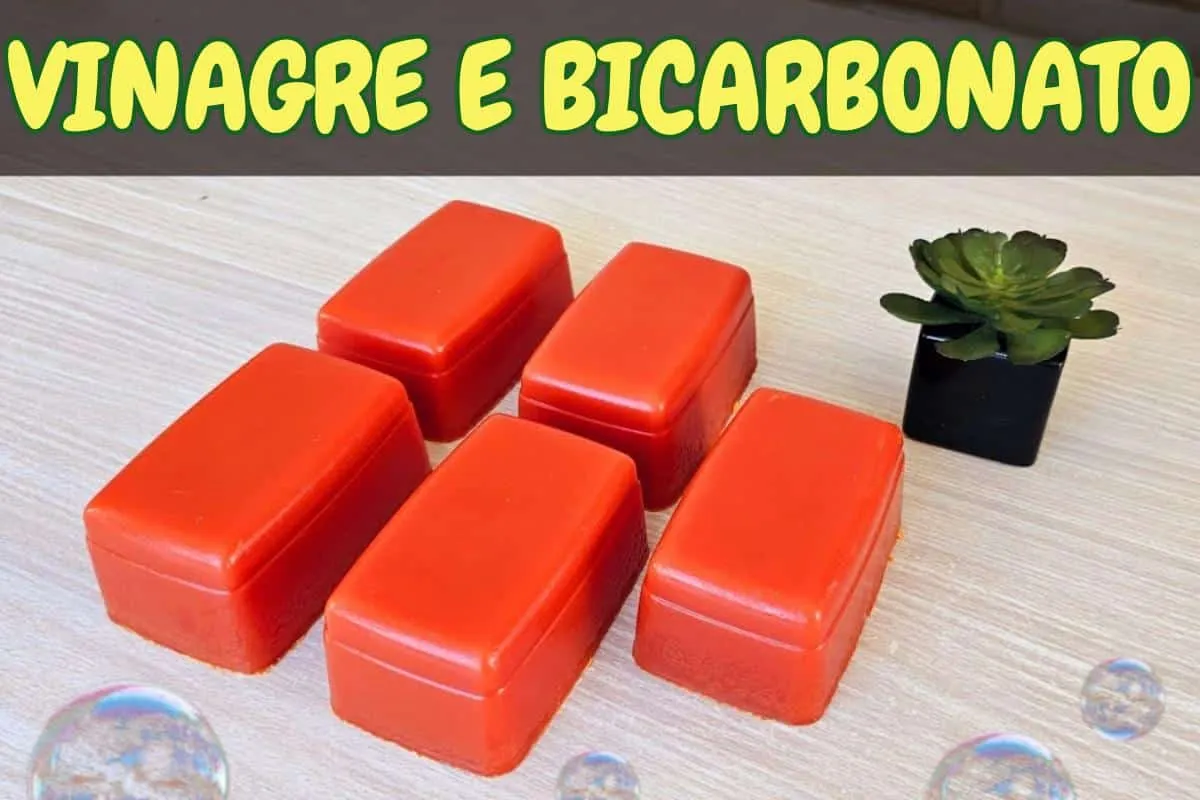 Sabão caseiro de vinagre: espuma muito e não desmancha fácil