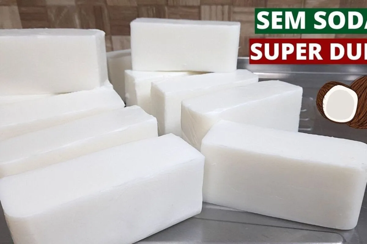 Sabão de coco caseiro em barras: super duro para deixar suas