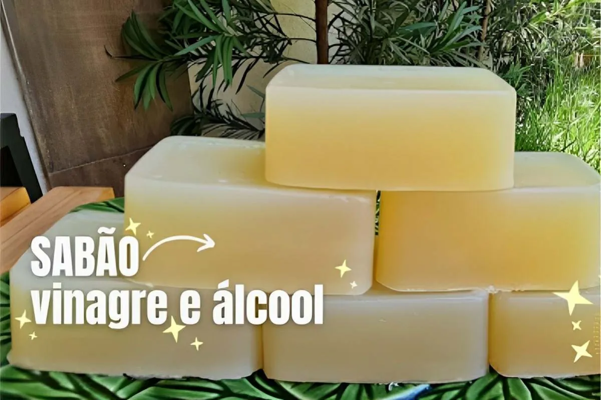 Sabão de vinagre e álcool que deixa as roupas macias e elimi