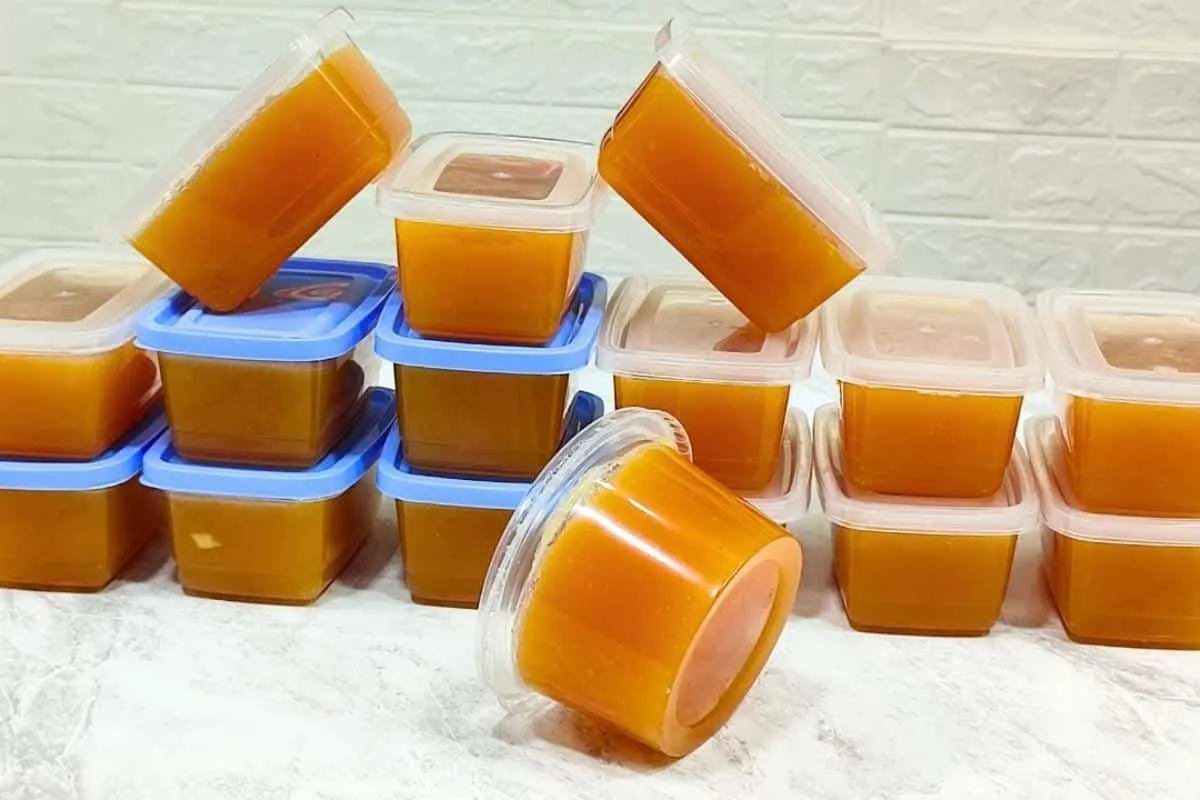 Sabão pastoso para lavar louça: desengordura e dá brilho nas