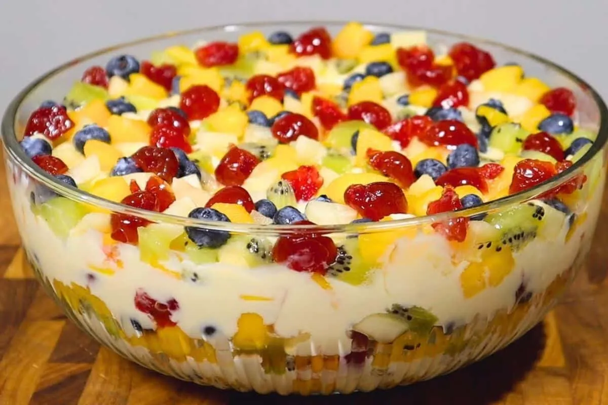 Salada de frutas que não amarga: aprenda o segredo para deix