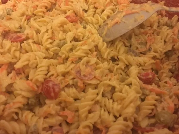 Salada de Macarrão com Sardinha
