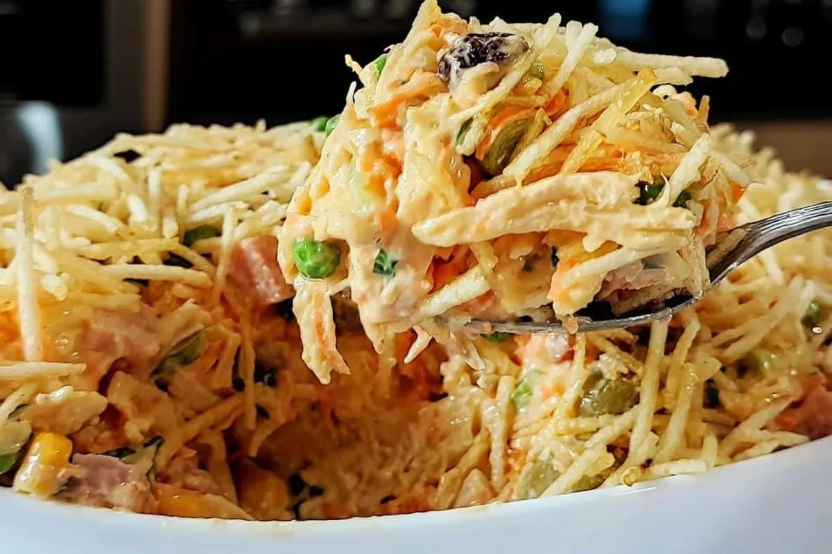 Salpicão de frango cremoso e molhadinho para acompanhar seu