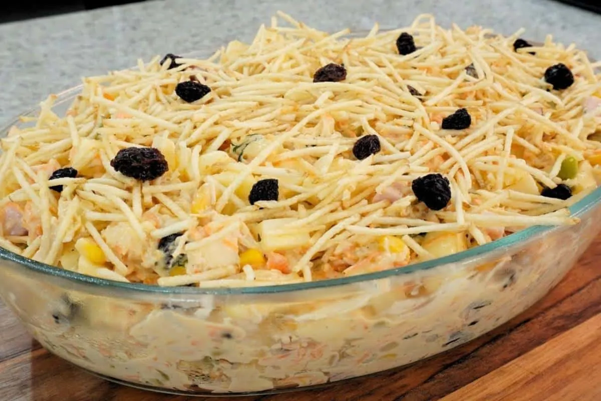 Salpicão de frango perfeito e delicioso para ceia de Natal d