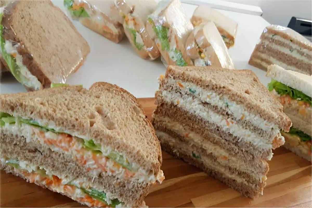 Sanduíche natural de frango para fazer pra família ou para v
