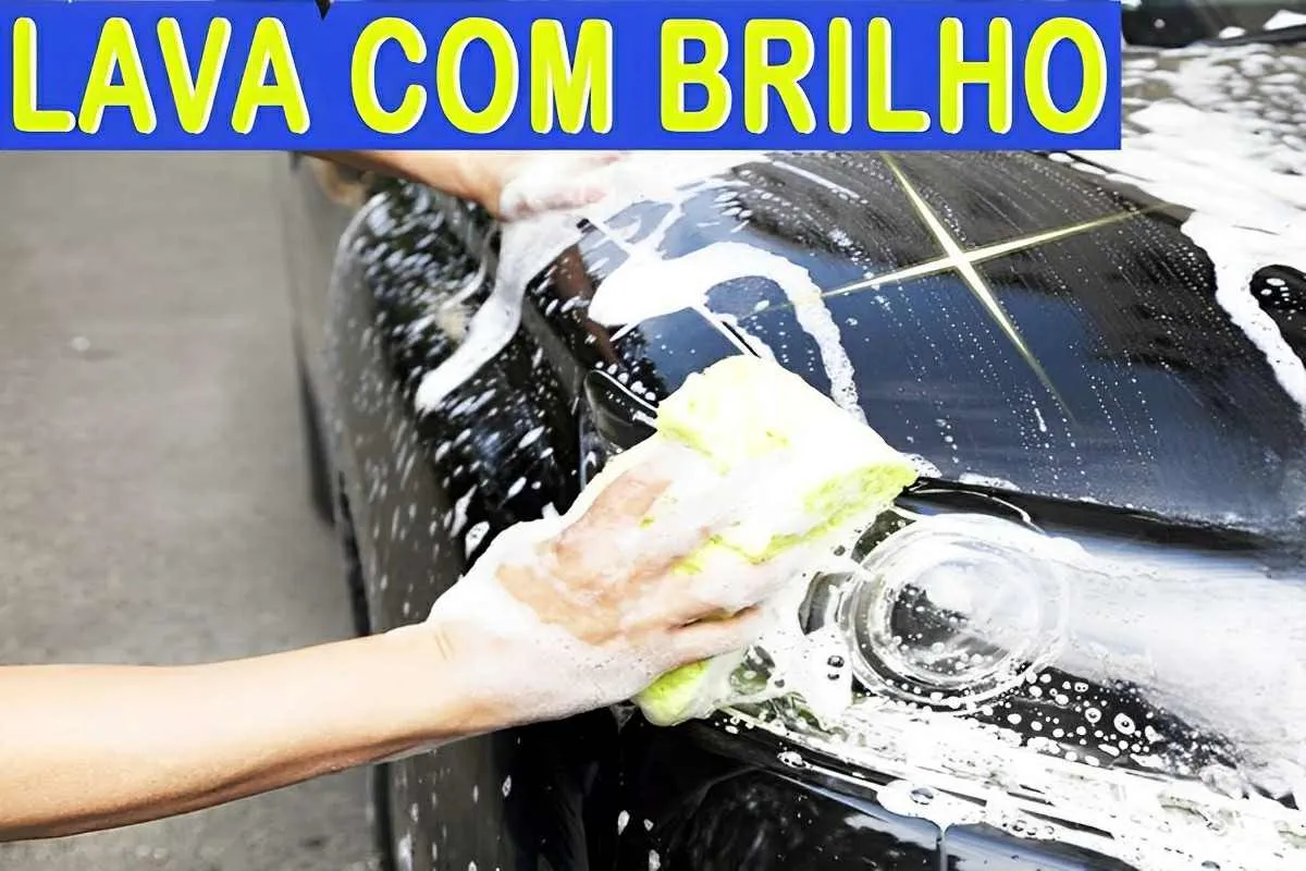 Shampoo para lavar carro e deixá-lo brilhando com apenas 2 i